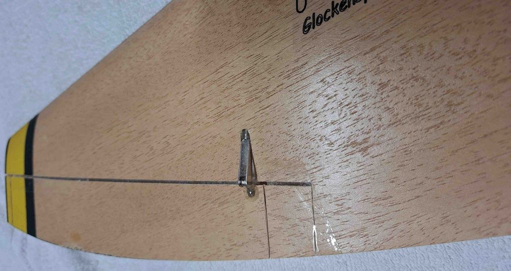 Querruder gek&uuml;rzt